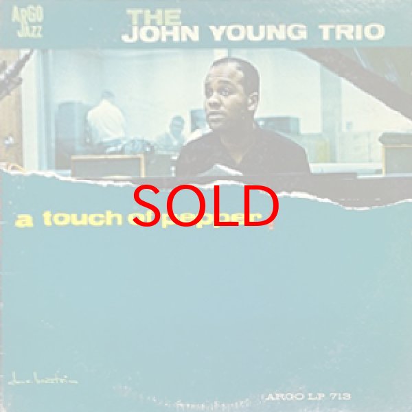 画像1: JOHN YOUNG TRIO -  A TOUCH OF PEPPER (1)