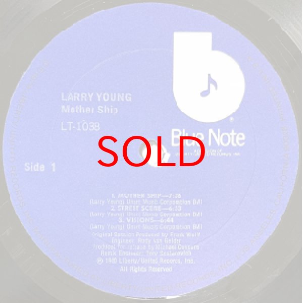 画像2: LARRY YOUNG -  MOTHER SHIP (2)