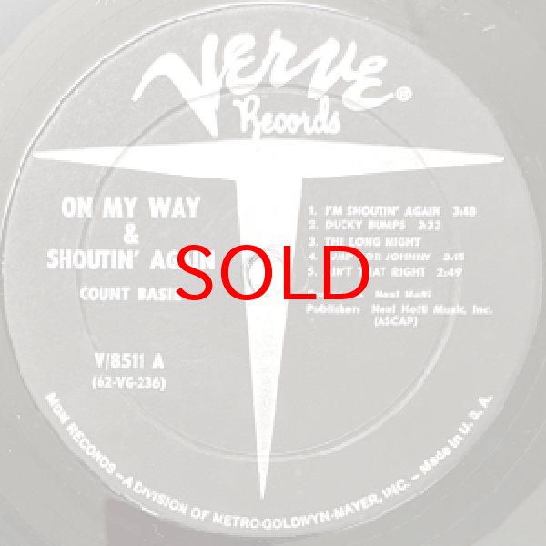 画像2: COUNT BASIE AND HIS ORCHESTRA -  ON MY WAY & SHOUTIN' AGAIN ! (2)