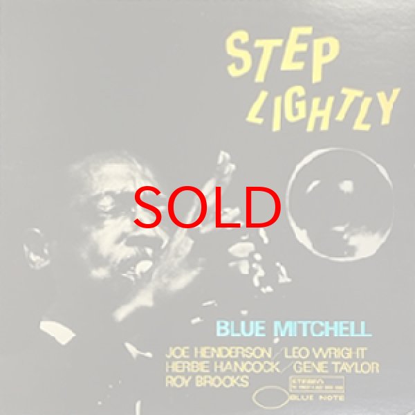画像1: BLUE MITCHELL -  STEP LIGHTLY (1)