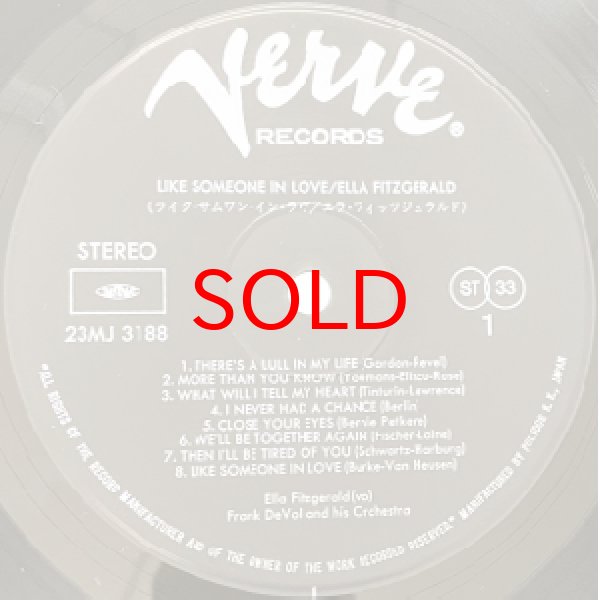 画像2: ELLA FITZGERALD -  LIKE SOMEONE IN LOVE (2)