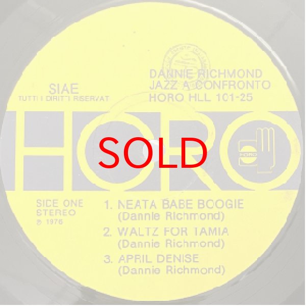 画像2: DANNIE RICHMOND -  JAZZ A CONFRONTO 25 (2)