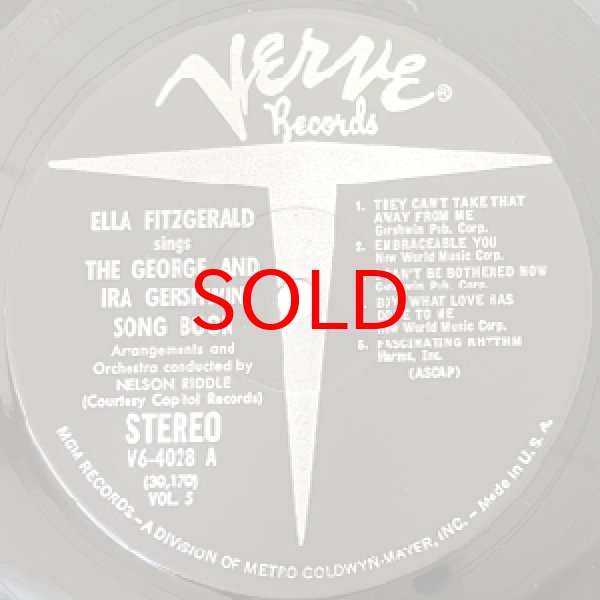 画像2: ELLA FITZGERALD -  SINGS THE GEORGE AND IRA GERSHWIN SONG BOOK VOL.5 (2)
